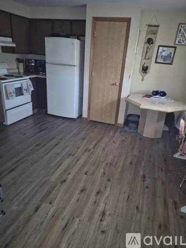 Main picture of 506 Jamie St