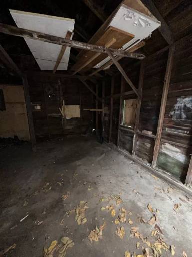 Main picture of 39 1st St