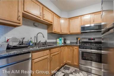 Main picture of 152-162 And 202-206 Walton St