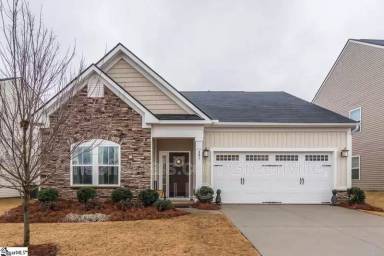 Main picture of 301 Mercer Dr