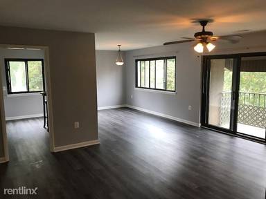 Main picture of 605 Oakland Hills Ct