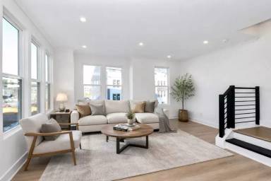 Main picture of 5027 Duchess Dr