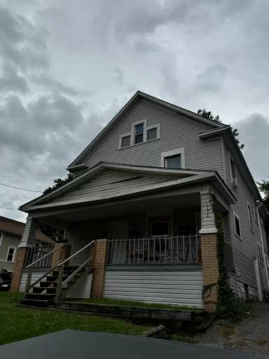 Main picture of 1174 La Croix Ave