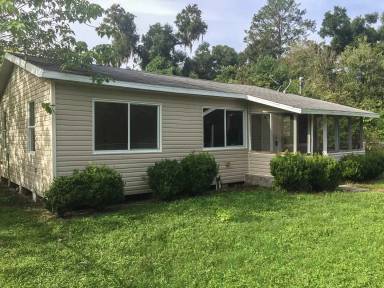 Main picture of 2221 NW Blitchton Rd