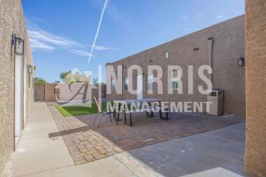 Main picture of Cameron Apartments