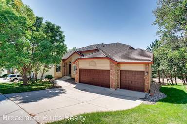Main picture of 2565 Edenderry Dr