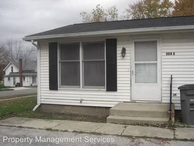 Main picture of 204 S Spring St
