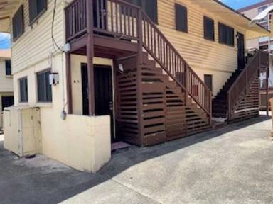 Main picture of 927 Spencer St