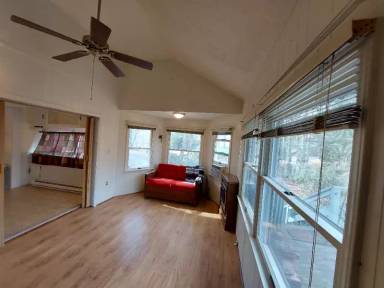 Main picture of 252 Trillium Rd