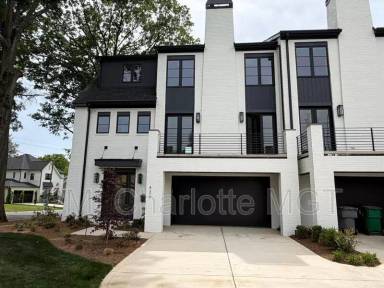 Main picture of 432 Dover Ave