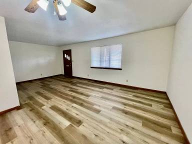 Main picture of 2146 E Bennett St