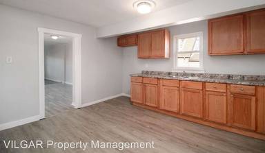 Main picture of 3823 Fir St