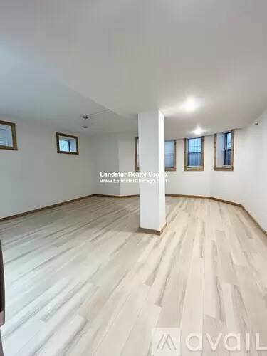 Main picture of 4600 S Ellis Ave