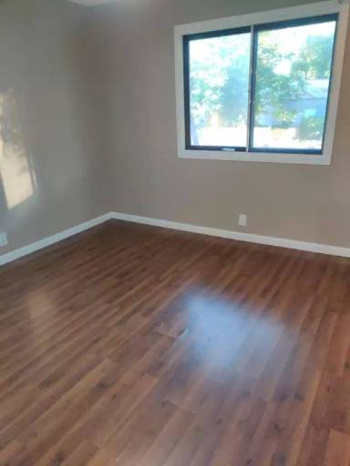 Main picture of 458 Nord Ave