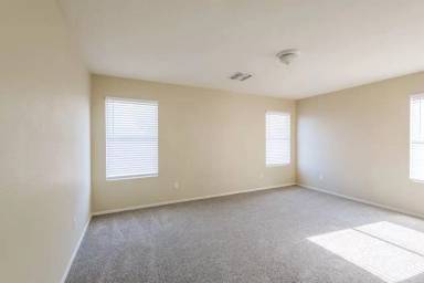 Main picture of 113 E Beth Dr