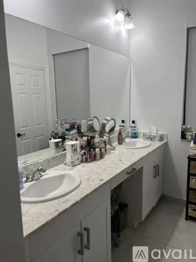 Main picture of 5045 Arancia Ln