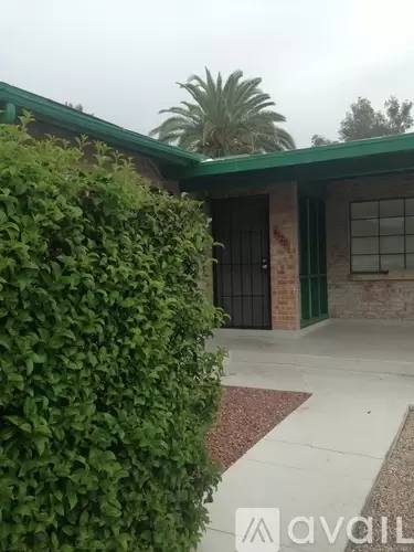 Main picture of 4120 E Brown Way