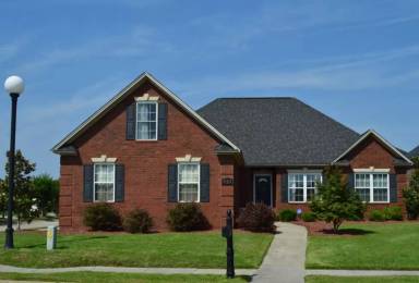 Main picture of 2102 Balclutha Ln