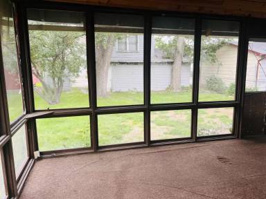 Main picture of 722 N Main St