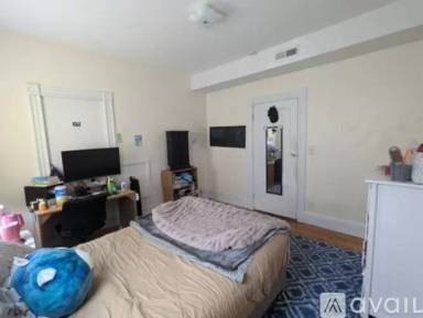 Main picture of 120 Minden St