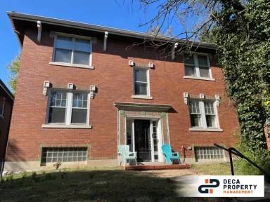 Main picture of 1177 Moorlands Dr