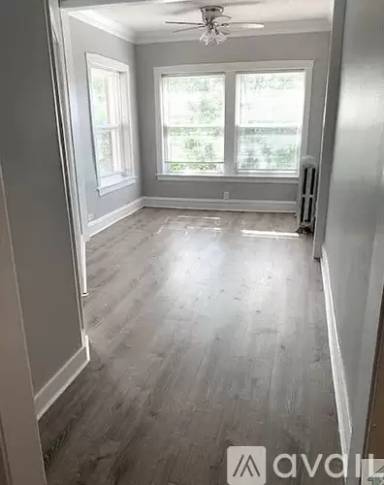 Main picture of 6633 S Ellis Ave