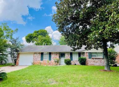 Main picture of 5734 Greencraig Dr