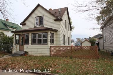 Main picture of 34 McKinley Pl N