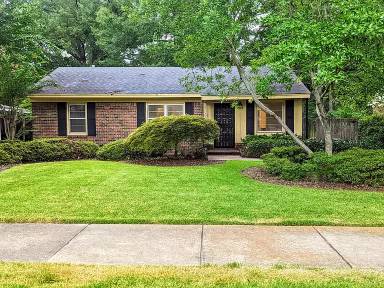 Main picture of 1408 Dearing Rd