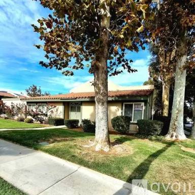 Main picture of 1304 Camelot Dr