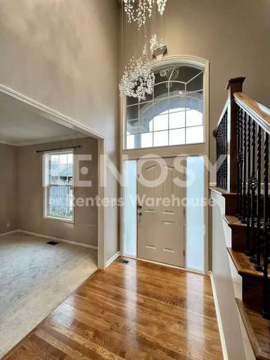 Main picture of 15861 Linden St