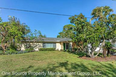 Main picture of 145 Cocohatchee St