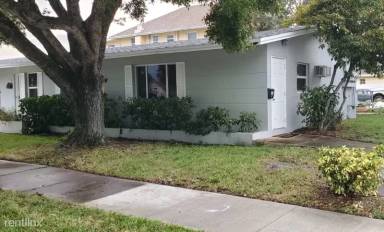 Main picture of 305 3rd St