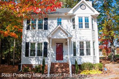 Main picture of 1705 Kingston Heath Way