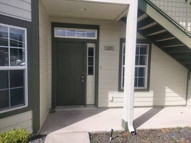 Main picture of 2935 NE 7th St