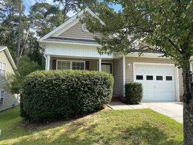 Main picture of 145 Eagle Park Dr