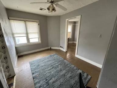 Main picture of 4400 Lois St