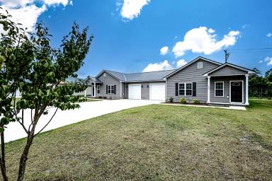 Main picture of 132 Macdonald Blvd