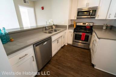 Main picture of 1222 Amherst Ave