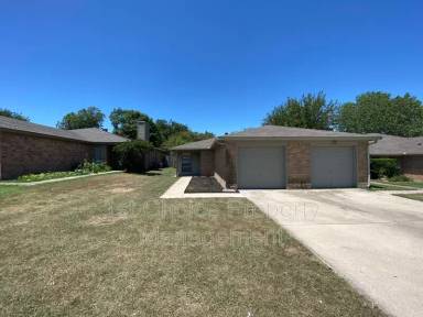 Main picture of 1116 Landsdale Ln