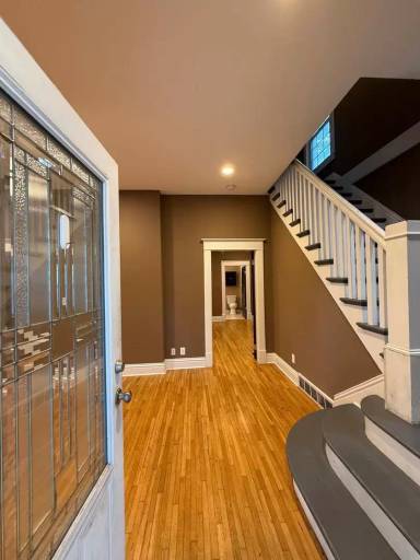 Main picture of 1207 Houston St