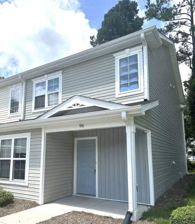 Main picture of 96 Brickyard Ln