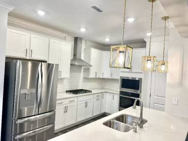 Main picture of 532 Tanner Lake Ln