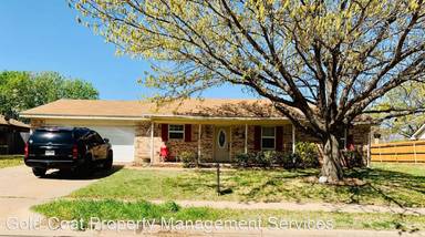 Main picture of 4830 K Mart Dr