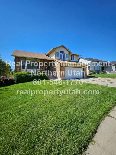Main picture of 2107 N Sunset Dr