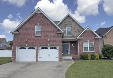 Main picture of 809 Carousel Ct