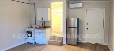 Main picture of 7210 N Palafox St