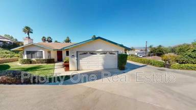Main picture of 13308 Lakeview Way