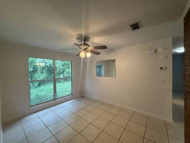 Main picture of 505 NW 34th St