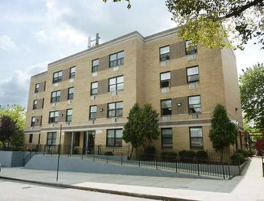 Main picture of 740 Cranford Ave